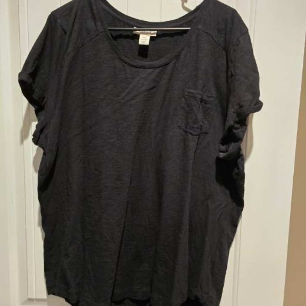 Style & Co. Black Shirt Size XXL with small pocket